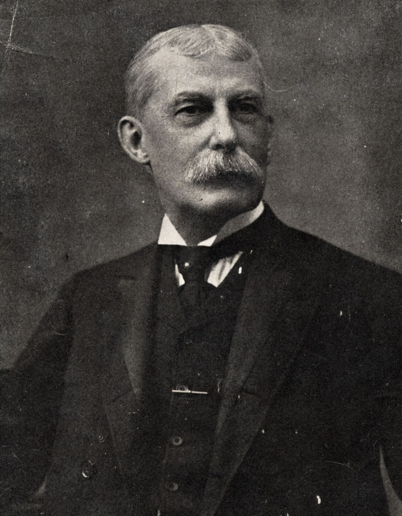 Portrait of Henry Morrison Flagler.